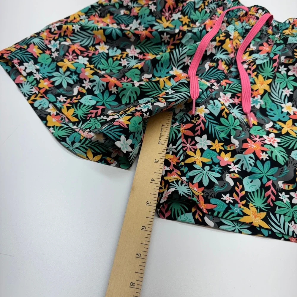 Chubbies Swim Trunks Mens Small Black Tropical Toucan Floral Summer Vacation